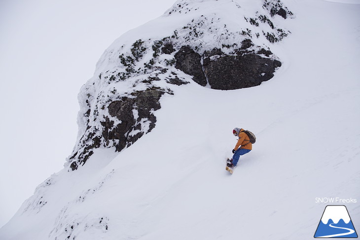 大雪山旭岳ロープウェイ 北海道最高峰でパウダーライド！